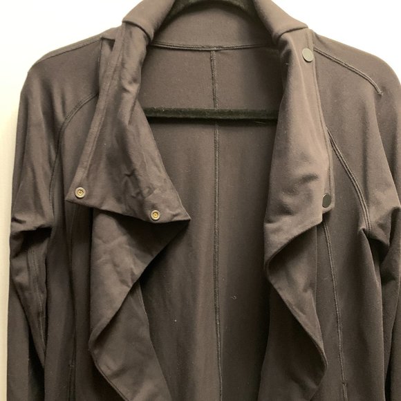 Lululemon Rulu Rally Wrap Size 4 Black - Picture 10 of 16